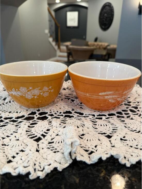 Pyrex Other - Set Of 2 Pyrex Autumn Harvest Bowls 4013 Cups Orange